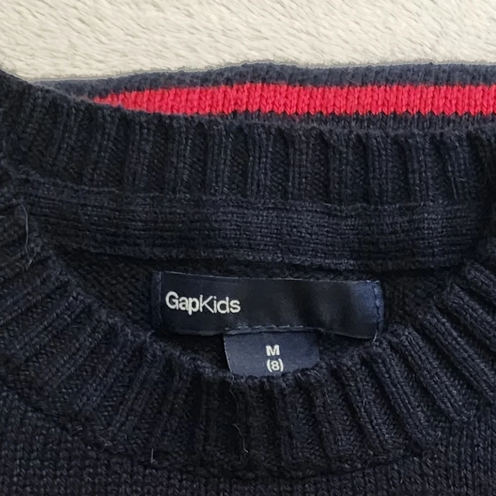 Like New GAP KIDS Sweater Size 8 Navy Blue & Dark Red Stripes. Non smoking home.